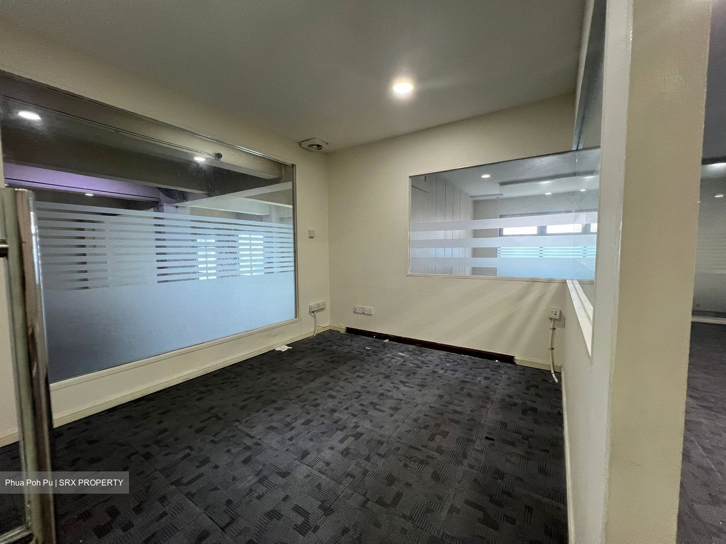63@ubi (D14), Office #531394411